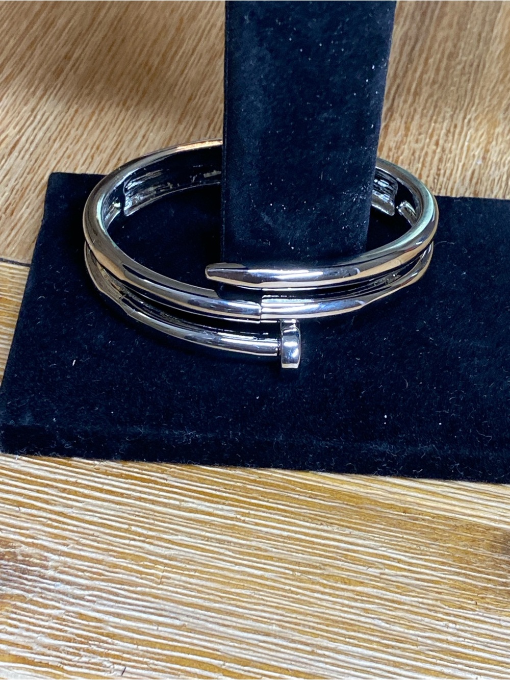 NWT Adornia Silver-Tone Triple Hoop Nail Bangle Bracelet - Polished Shine
